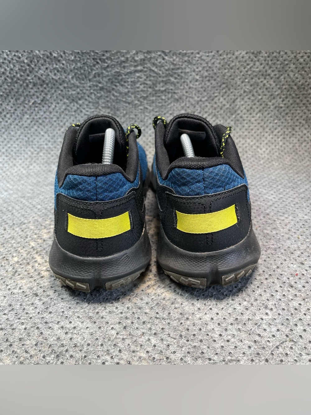 Under Armour Toccoa Trail Blue Black Shoes Size 12 Men’s - Picture 6 of 11
